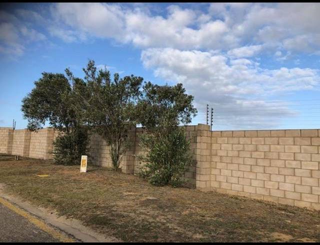 LAND FOR SALE IN N2 INDUSTRIAL PARK